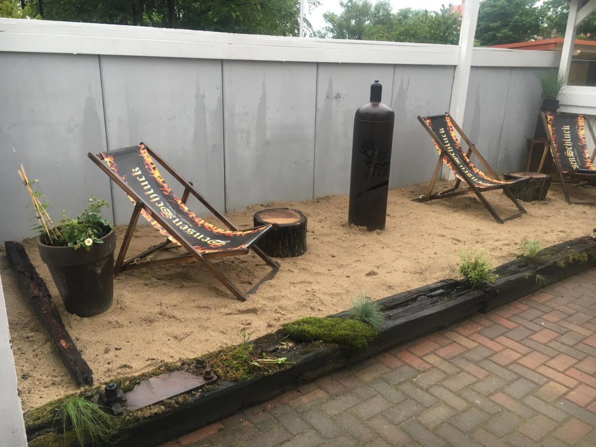 Altstadtcafé und Pension Havelberg Esterno foto